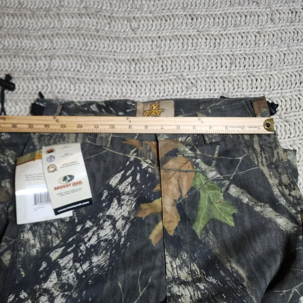 No Trace Men's Mossy Oak Camo Cargo Pants New With Tags size Small